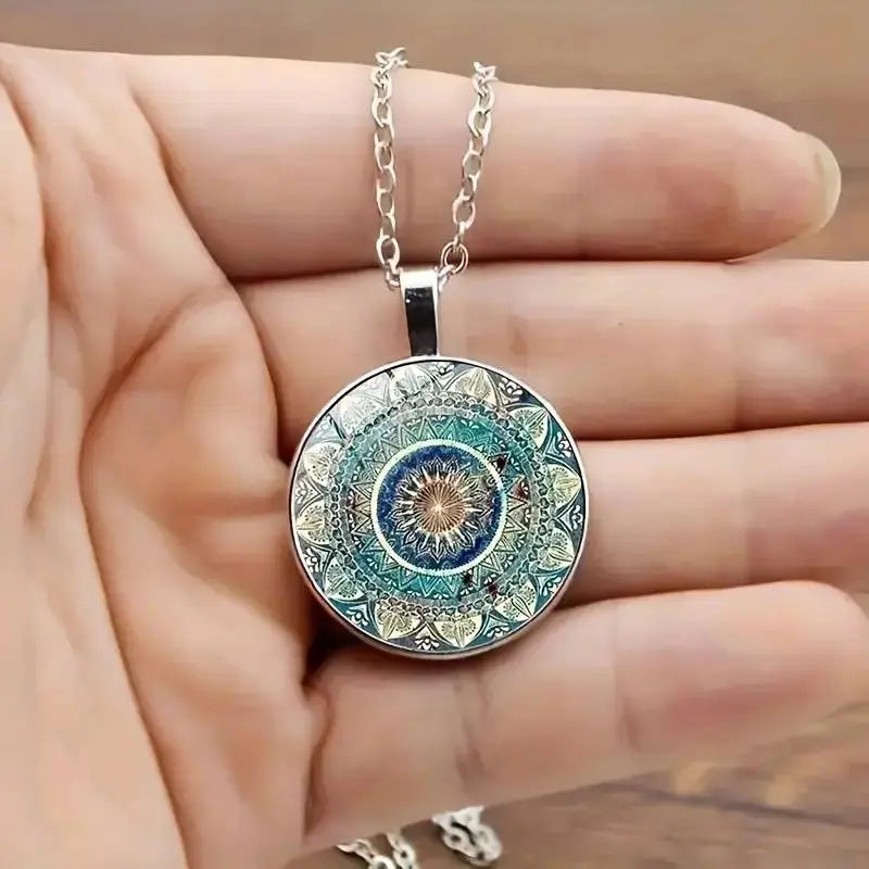 Vintage Round Blue Mandala Collar