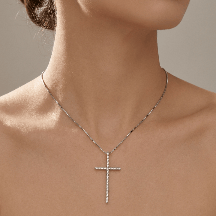 Sparkling Diamond Necklace