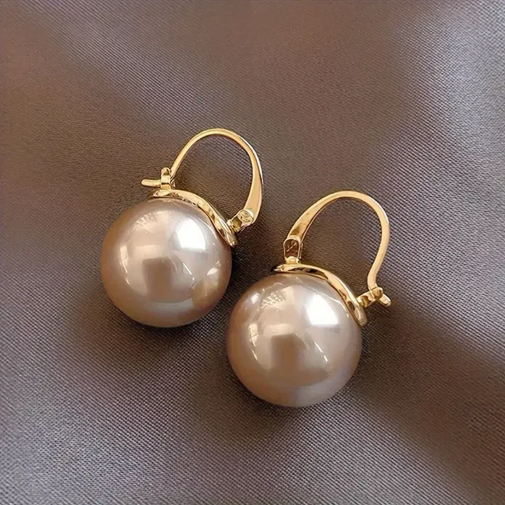 Stunning Gold Pearl Earrings