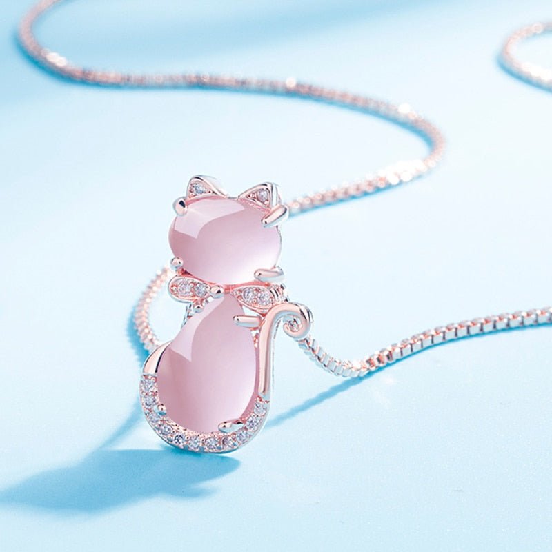 Charming Pink Stone Cat Collar with Zirconia Accents