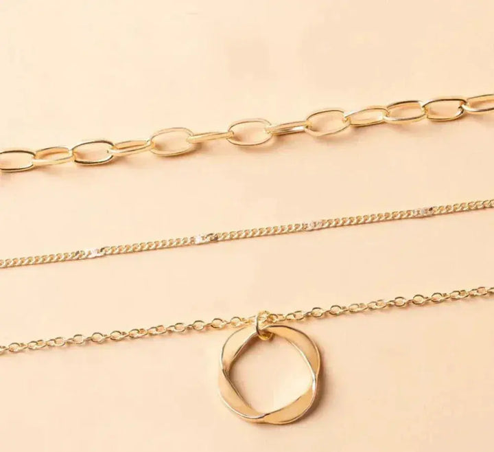 Vintage Layered Chain Collar with Gold Pendant